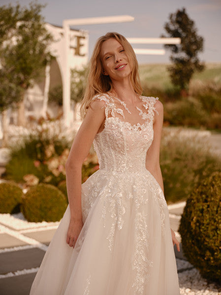 Ashlee by Vittoria Soltero