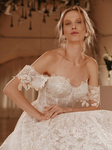 Aura by Vittoria Soltero