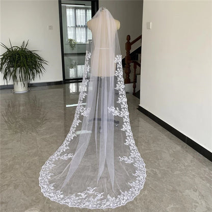 Cathedral Wedding Veil 3 Metres - Ivory White Tulle Bridal Veil with Lace Edge & Appliques