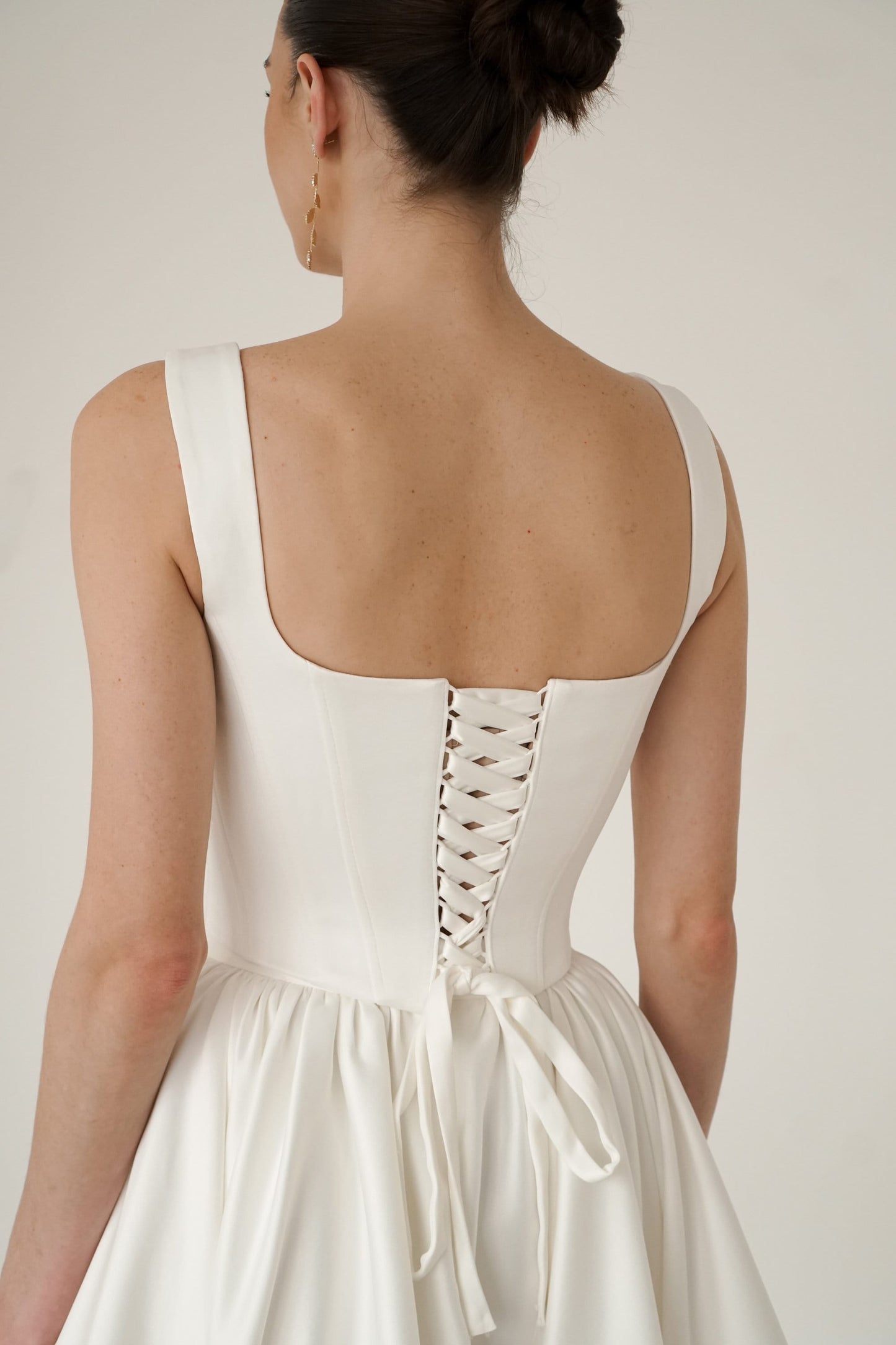 Satin Wedding Corset: Sculpting Bridal Basque Top