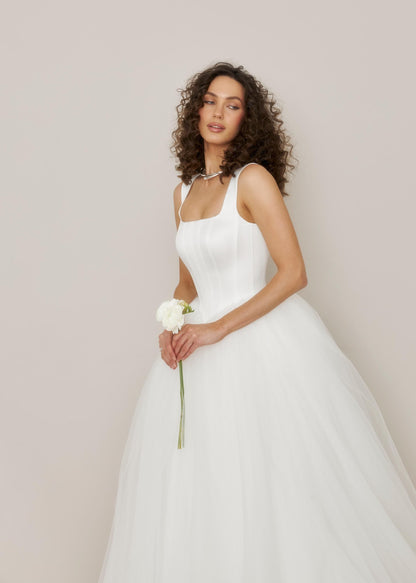 Tulle Basque Waist Wedding Dress: Corset Bodice, Square Neckline